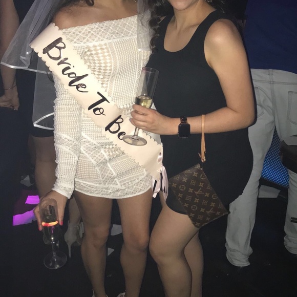 Vintage? Tobi Mini Dress - Picture 2 of 13